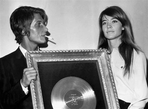 Un concerto indimenticabile di Françoise Hardy: una voce senza tempo che incanta ancora!